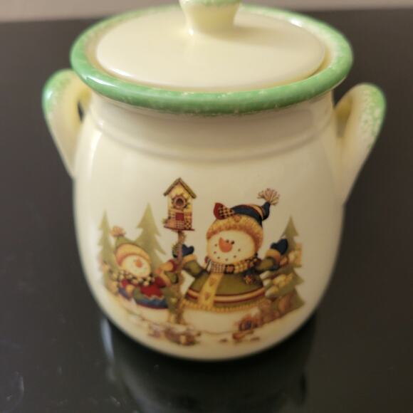 Vintage LTD Commodities LLC Christmas Canister with lid Christmas Snowmen - Picture 1 of 8